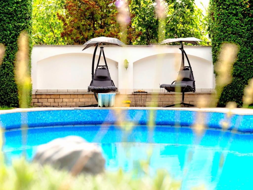 Fuege Villa Luxury & Wellness Balatonfured Bagian luar foto